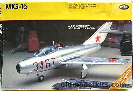 Testors 1/48 Mig-15 Chrome Plated - USSR or Czech Air Force Acrobatic Team - (ex-Hawk), 218 plastic model kit